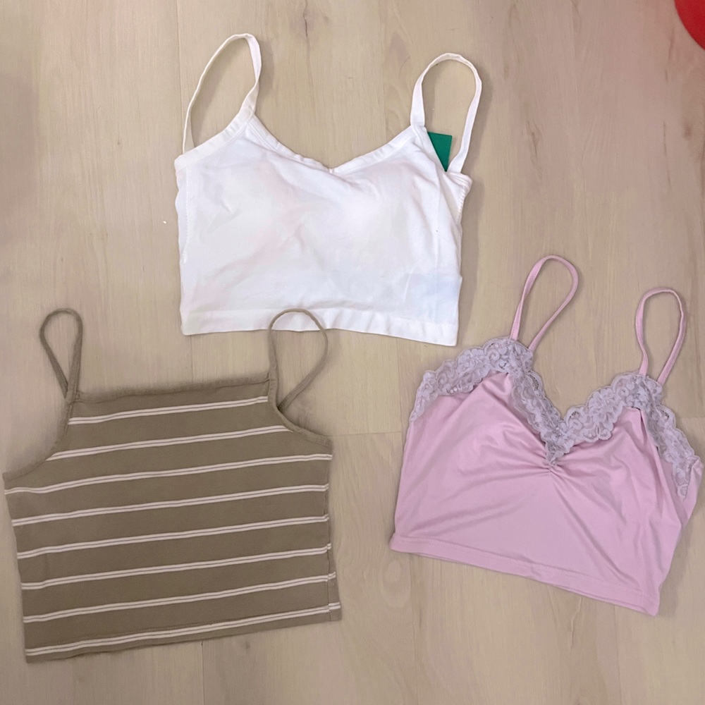 New Tank top bundle of 3, XS/S